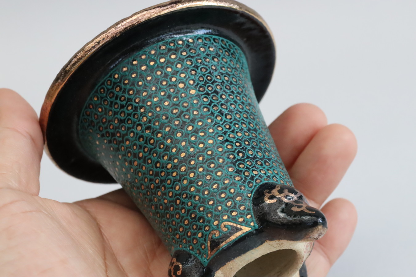 2096,特級 七々子 万年青鉢　外径約8.9cm　作よい 里サイン　コレクション