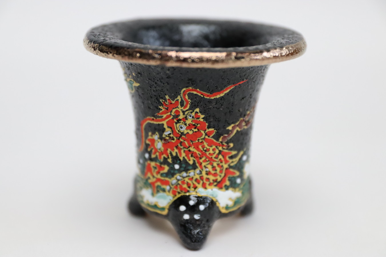 2240,ちび鉢・極　紅龍　萬年青鉢 外径約5.9cm　高さ約5.4cm 職人造りのミニチュア鉢　極小鉢　窯きず特価！