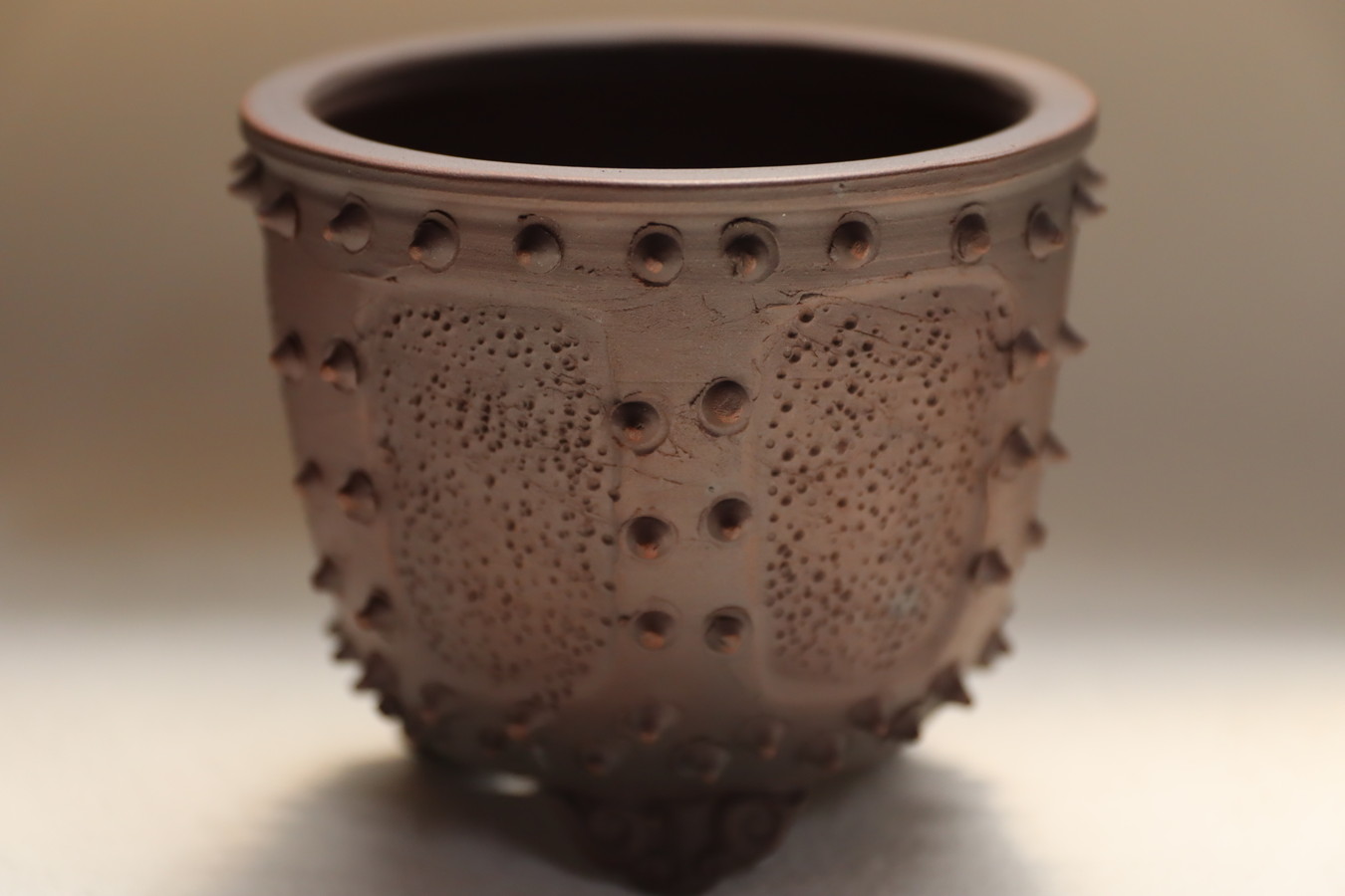 2466, 　外径約8.8cm　高さ約7.6cm　作よい