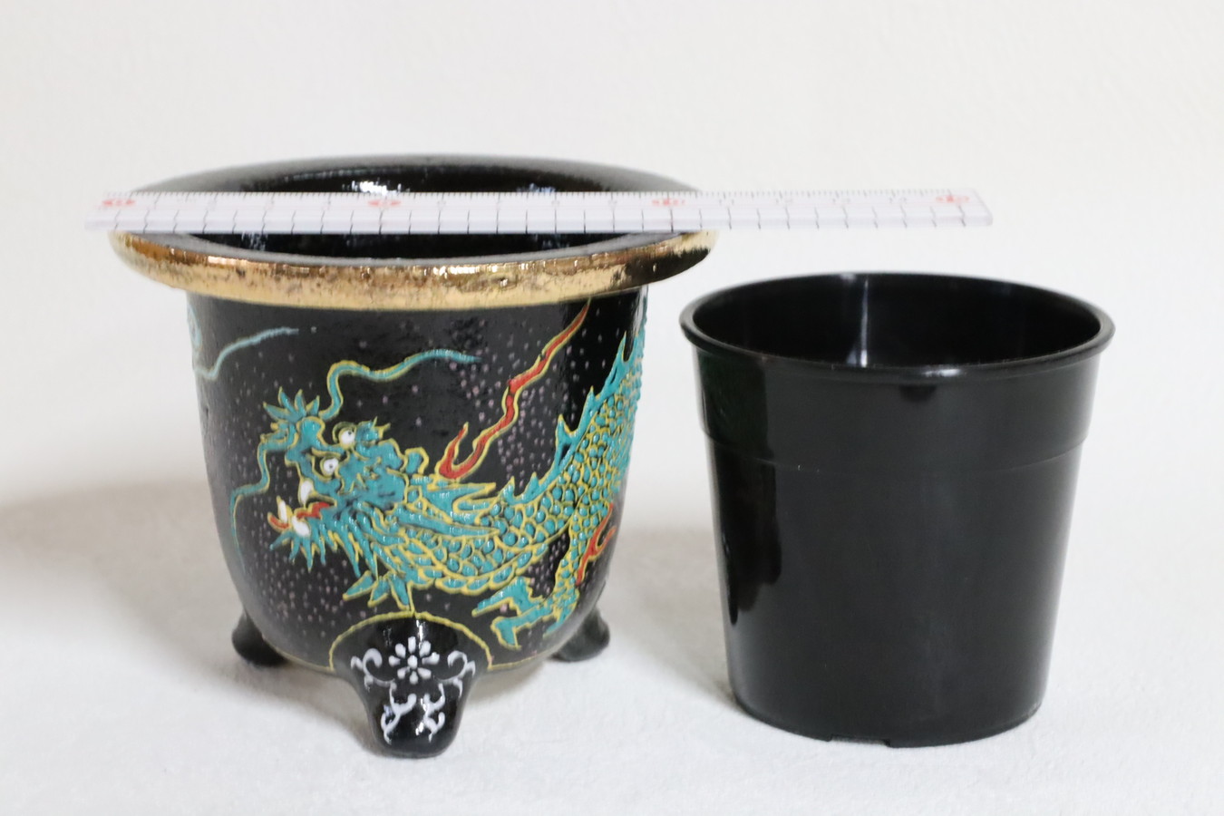 2654,カバー鉢 青龍 外径約10.8cm 高さ約9.2cm　亘サイン　珍しい　特価！